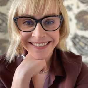 Meet your Posher, Jeni